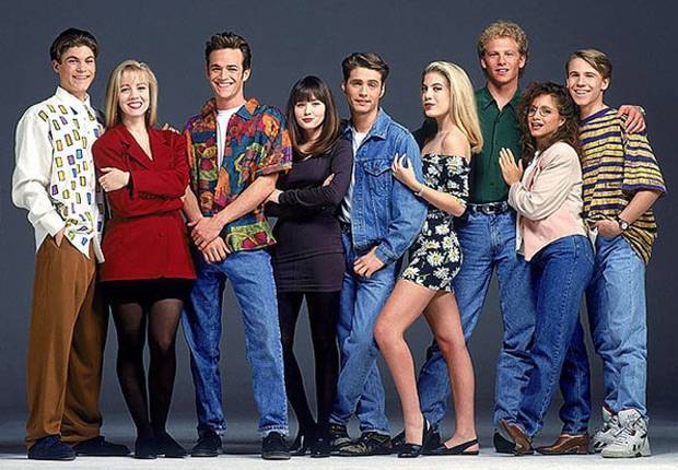 Moda în anii ’90 și femeia inteligentă și mai puțin clasică. Decada asta ar trebui să revină.....