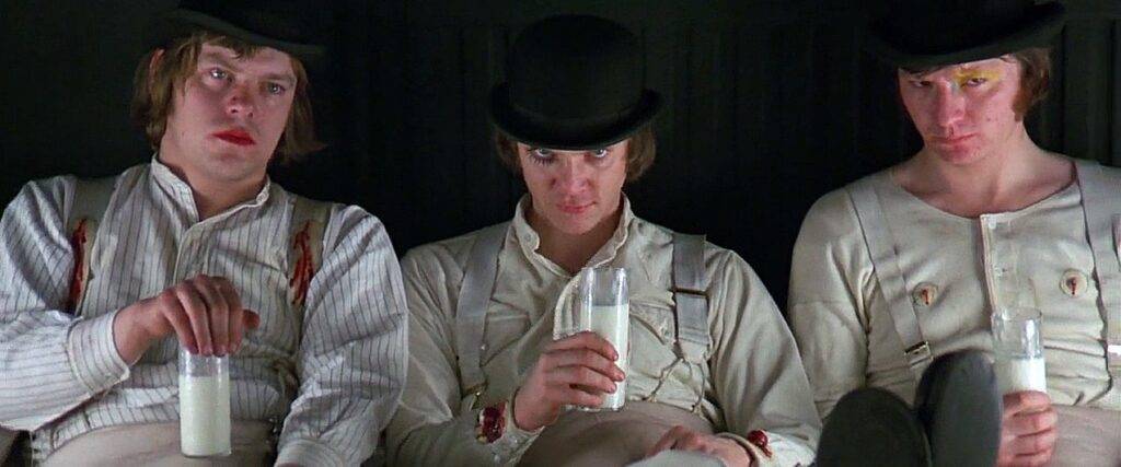 Omul nou, redimensionare, durere și societate în „Portocala mecanică”