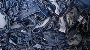 Secretul murdar al modei: modul în care agresiunea sexuală a luat amploare în fabricile de blugi