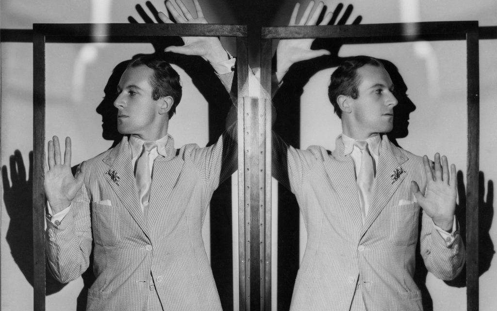 Cariera lui Sir Cecil Beaton în calitate de fotograf distins al Vogue și Vanity Fair