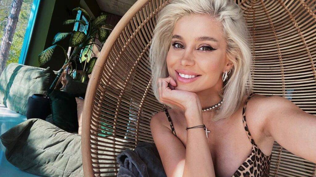 Alina Ceușanu a slăbit 10 kilograme la doar o lună după ce a născut. Iată secretul vedetei