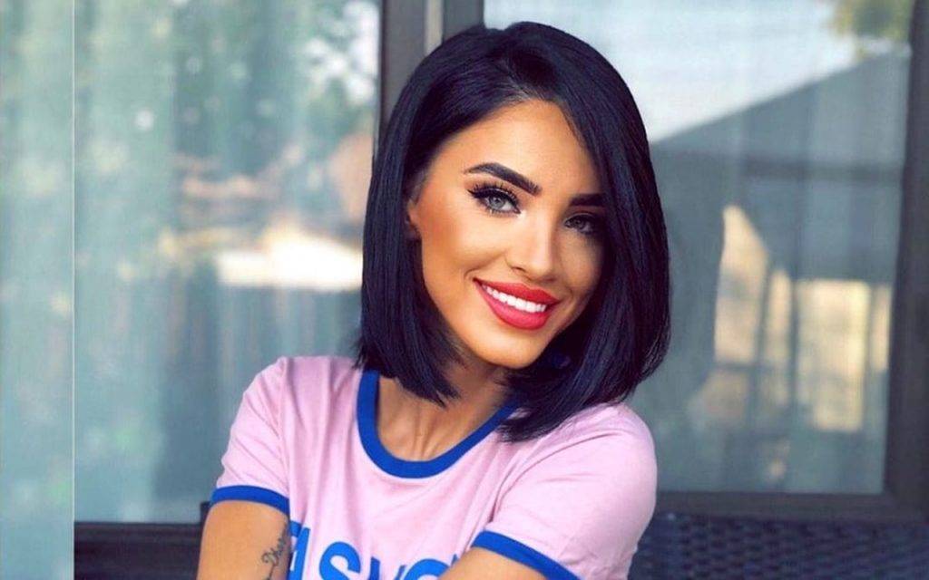 Adelina Pestrițu își vinde rochia de mireasă! A fost scoasă la licitație în scop umanitar