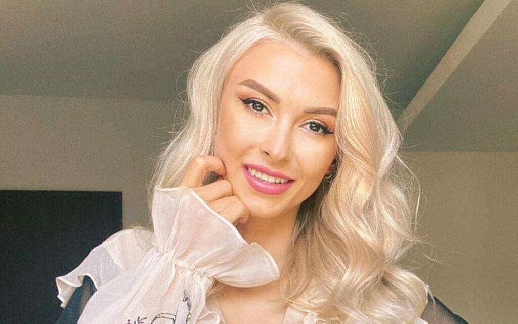 Andreea Bălan a ajuns de urgență la spital! Medicii se tem că va avea nevoie de operație