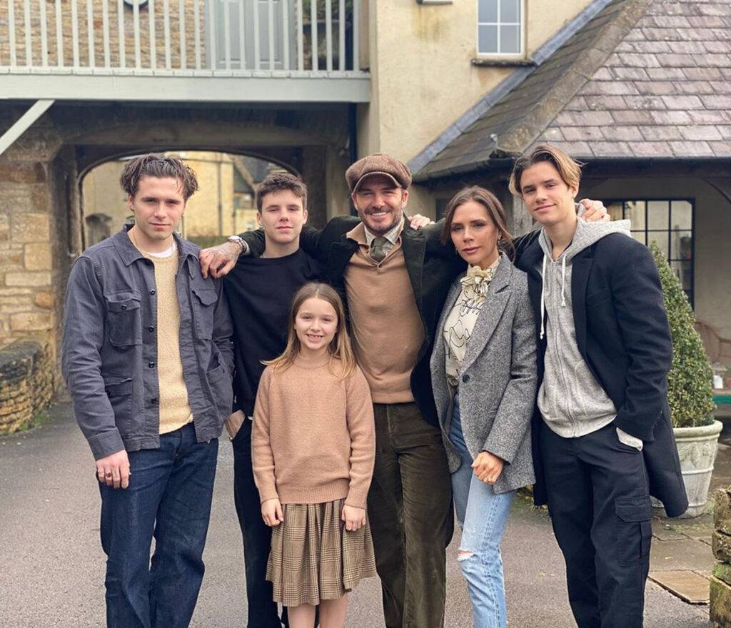 Netflix a semnat un contract de 20 de milioane de dolari cu cei din familia lui David Beckham