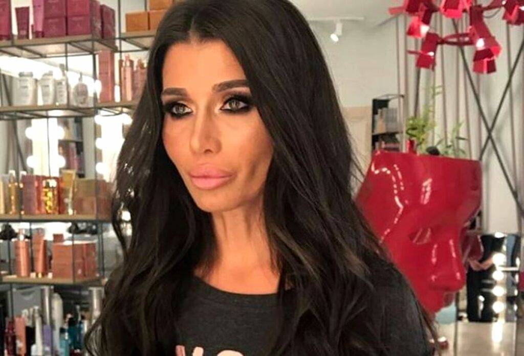 Elena Băsescu a fost amendată în primele zile de campanie electorală