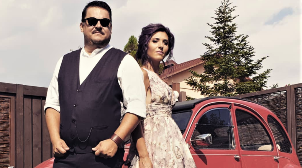 Mihai Bobonete vorbește cu drag despre familia sa și despre cum i-au trebuit aproape 25 de ani să facă cununia religioasă