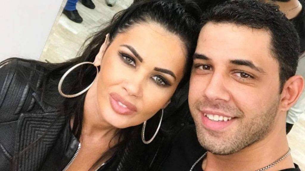 Cine este Alex Ashraf, soțul Oanei Zăvoranu. Bărbatul este cu 14 ani mai tânăr decât partenera sa