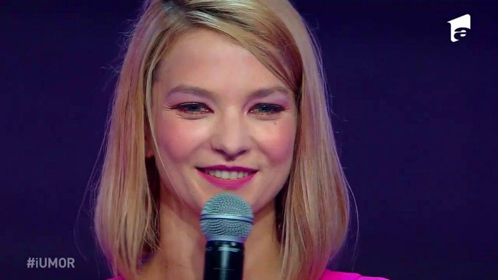 Tot ce trebuie să știi despre Roxana Condurache, seminfinalista de la „iUmor”