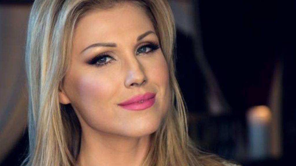 Cristina Rus este de nerecunoscut! Cum arată acum vedeta după ce a dat naștere la trei copii?