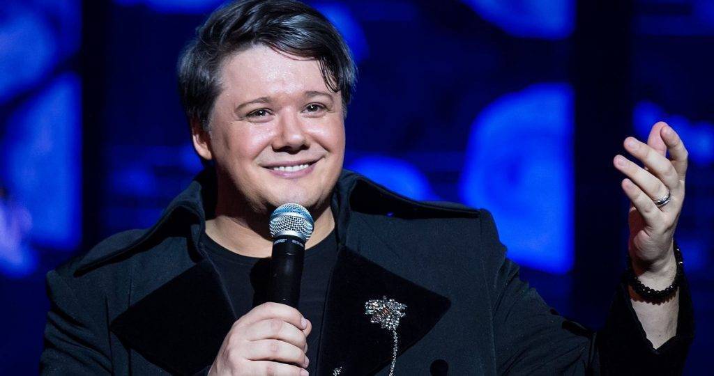 Fuego este mai sincer ca niciodată! Artistul vorbește despre perioada sărbătorilor de iarnă din copilăria sa