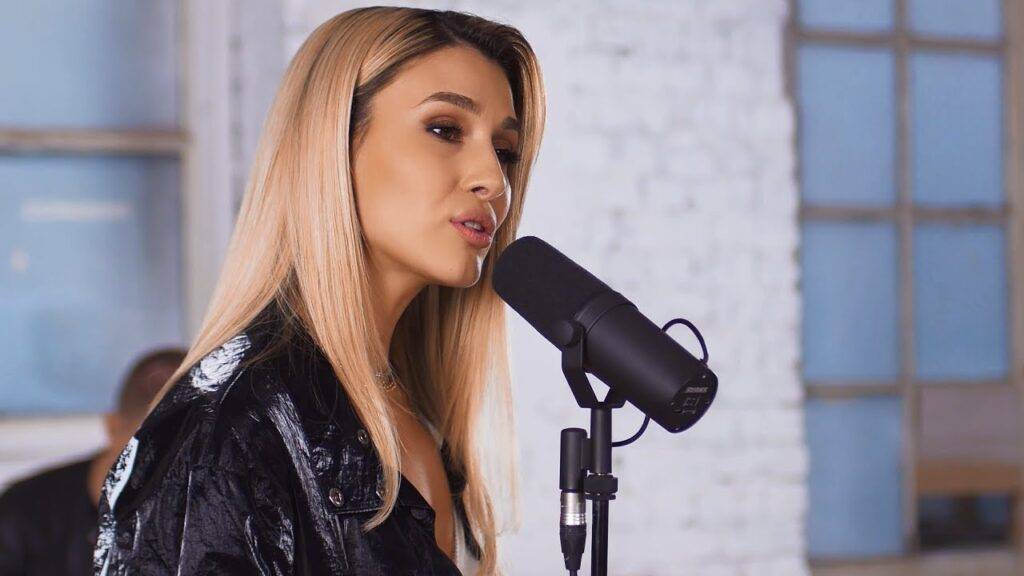 Alina Eremia este mai îndrăgostită ca niciodată! Imaginea care a topit inimile fanilor