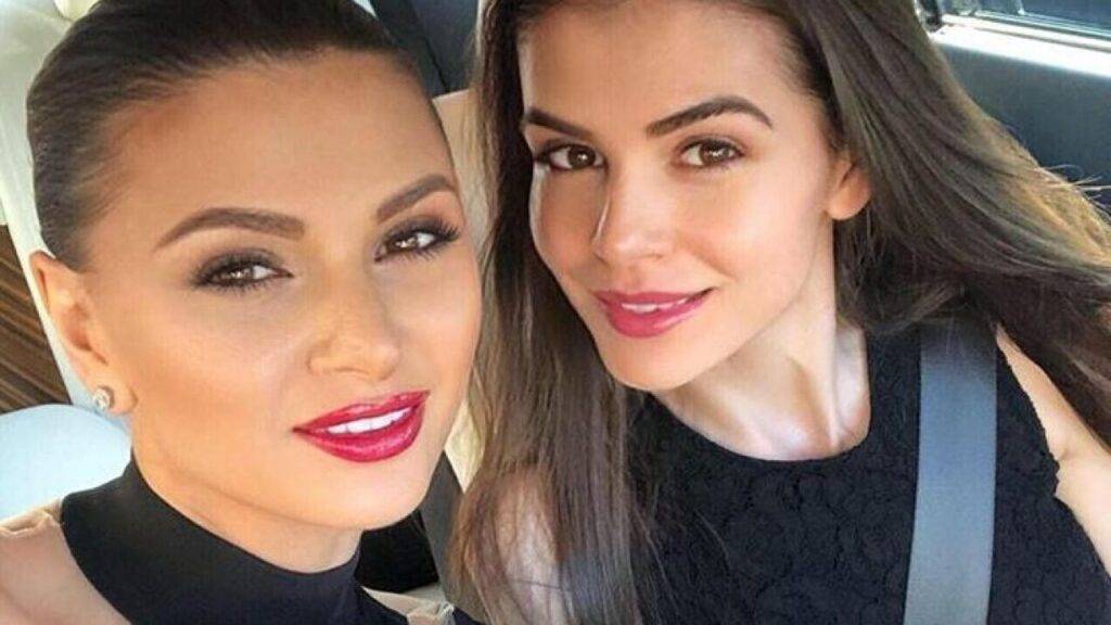 Care este relația dintre Ramona și Monica Gabor? De cât timp nu s-au mai văzut cele două femei?