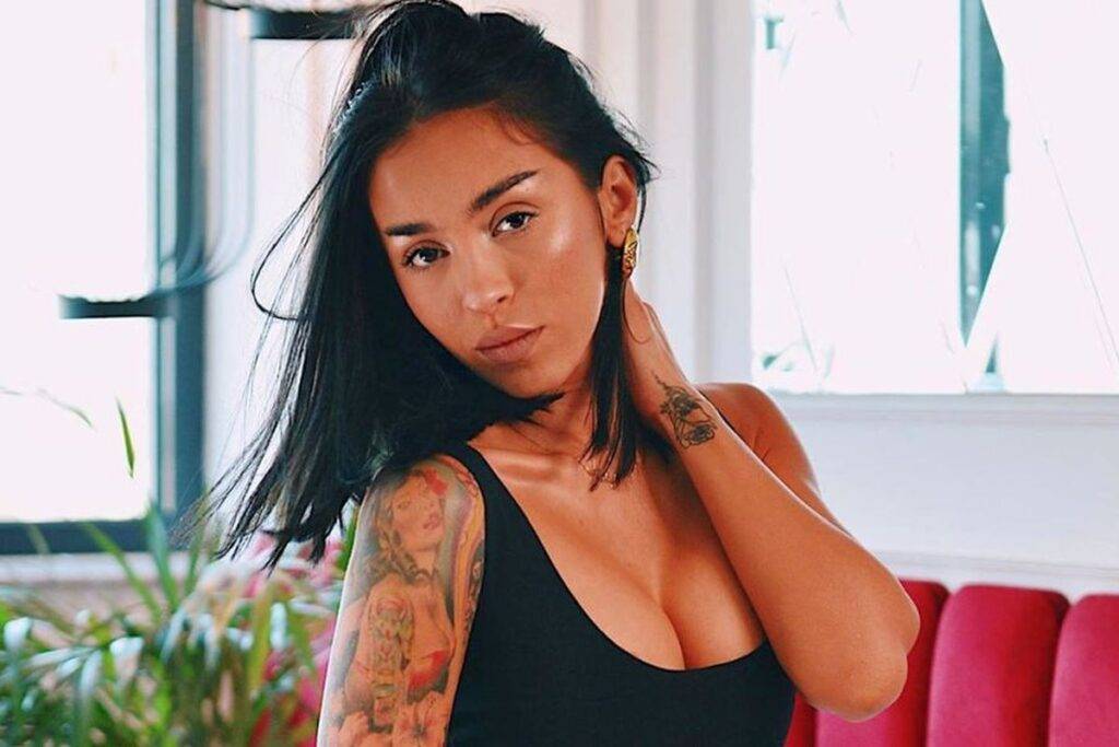 Ruby face mărturisiri dureroase despre trecutul său. Vedeta a avut o copilărie dificilă