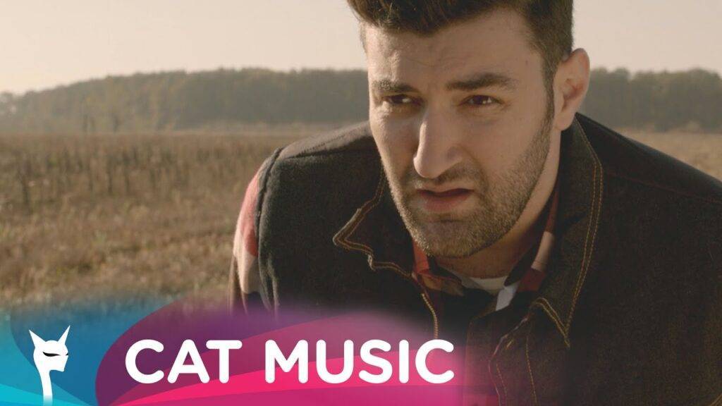 Eu sunt un optimist convins, mereu am fost, îmi place să iau lucrurile și să le așez într-o formă constructivă, în care să îmi rezulte o soluție și un drum înainte. Eu cred că omenirea era într-un stadiu cam haotic din anumite puncte de vedere și cred că avea nevoie de o trezire la realitate, de o conștientizare a lucrurilor esențiale.