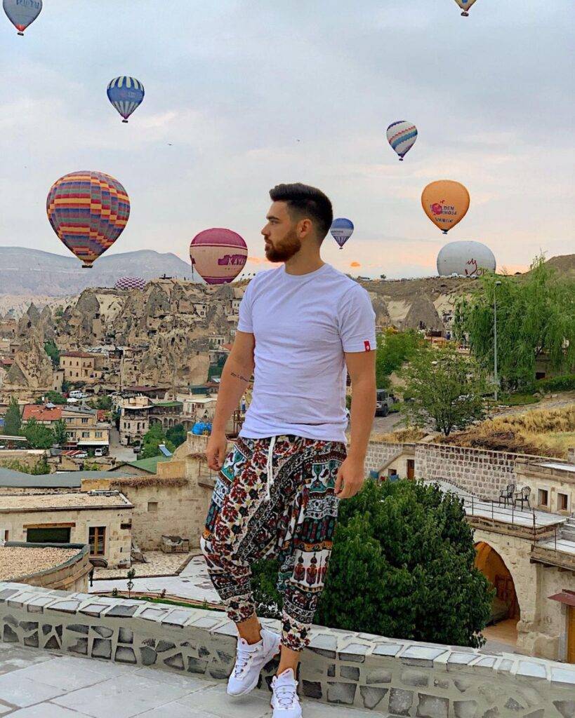 Unul dintre Războinicii de la Survivor România a fost nevoit să treacă prin momente grele la 18 ani