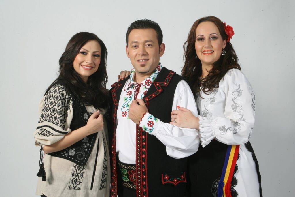 Frații Andrei o duc la fel de bine ca artista! Ce locuri de muncă au ceilalți membrii ai familiei Andrei?