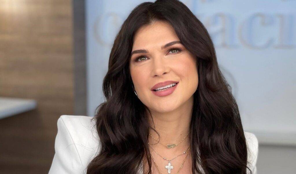 Monica Bârlădeanu vorbește despre scenele de dragoste pe care le are de filmat în serialul „Adela”