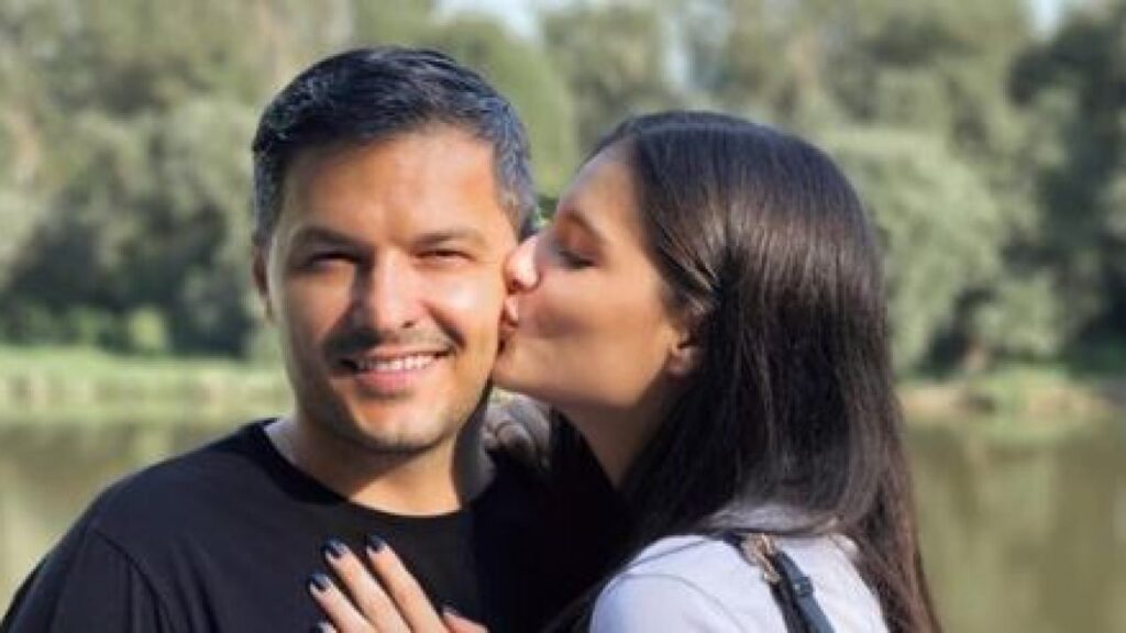 Liviu Vârciu nu-și ține promisiunile făcute fiicei sale, Carmina. Tânăra a făcut declarații surprinzătoare