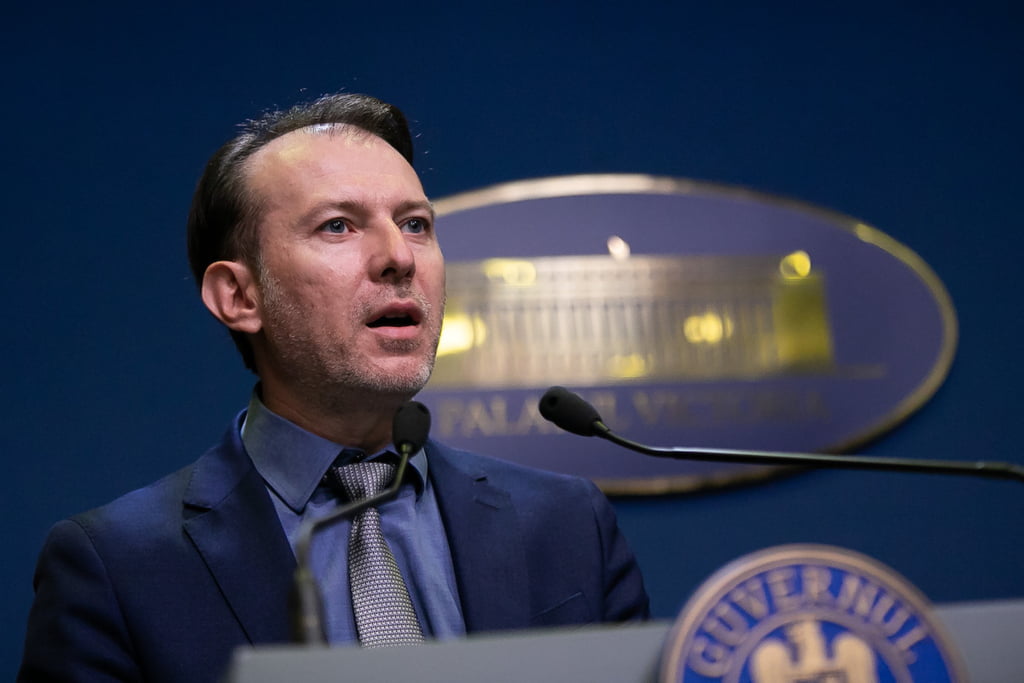 Premierul Florin Cîțu, imagini de la un concert Metallica pe Facebook. A vorbit despre ridicarea restricțiilor