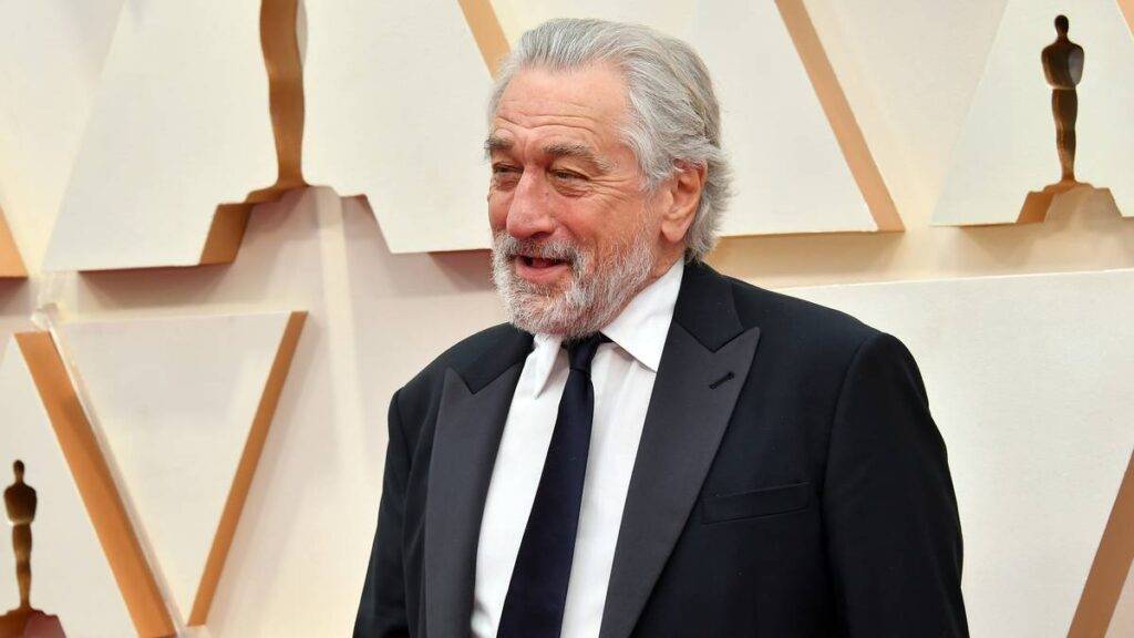 După o accidentare serioasă pe platourile de filmare, Robert De Niro începe să se recupereze