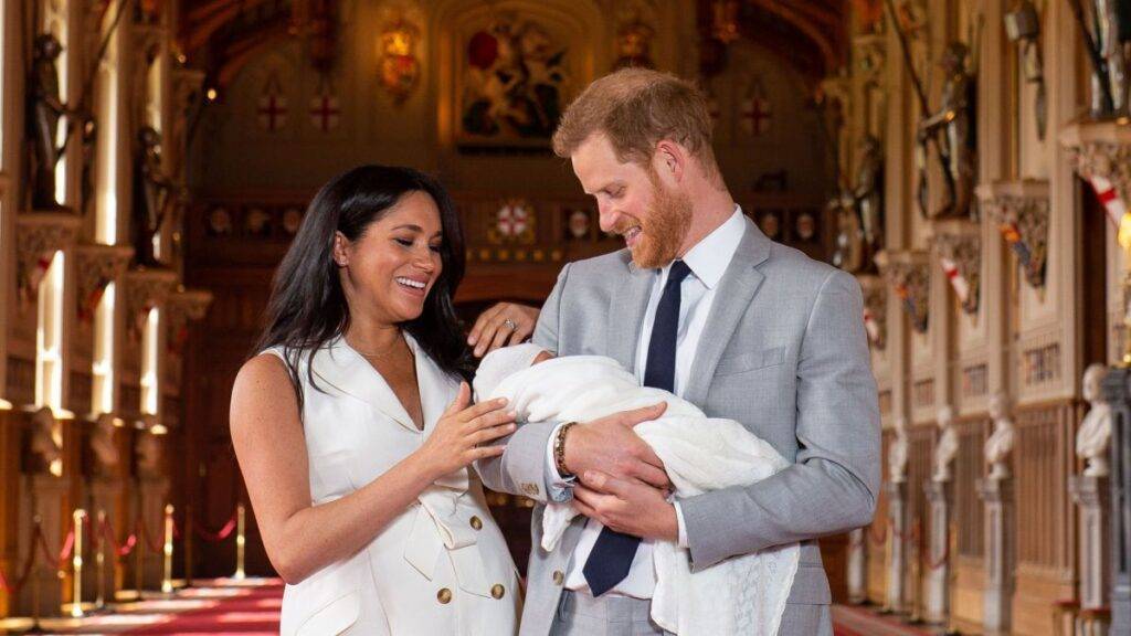 Ce mănâncă fiul prințului Harry dimineața? Iată aici rețeta lui Meghan pentru un mic dejun ca la carte!