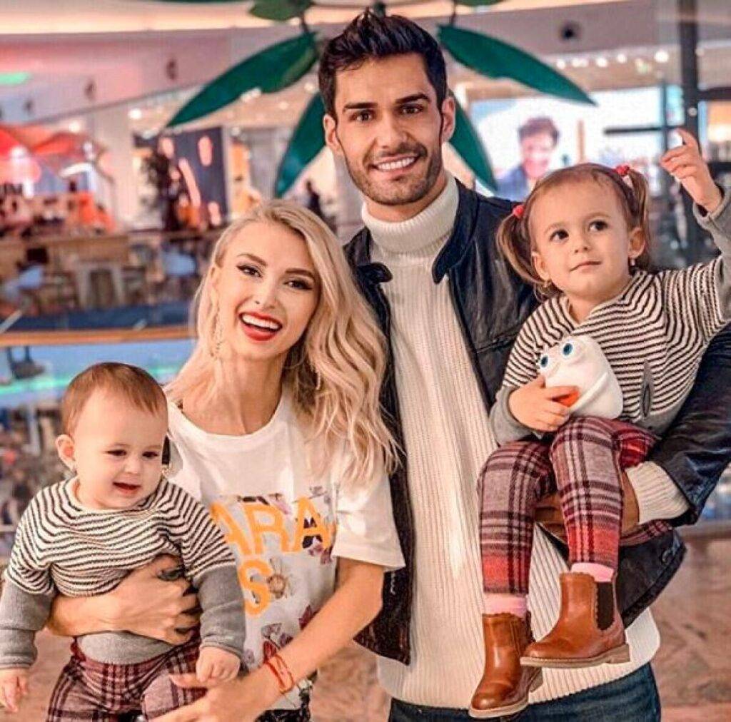 Ce sumă de bani va trebui să scoată din buzunar George Burcea după ce va divorța de Andreea Bălan?