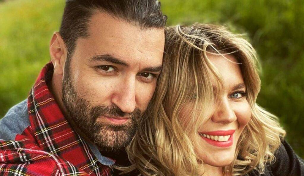 Andreea Bănică a dezvăluit secretul botezului fiicei lui Smiley: „Este un costum roz special...”