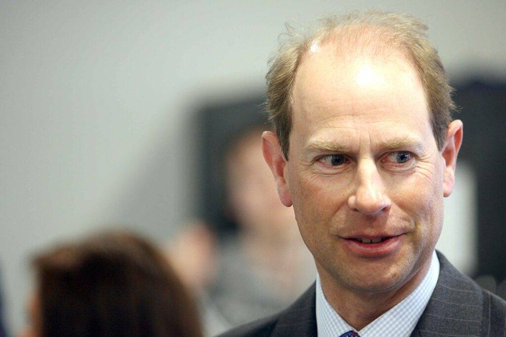 Prințul Edward vorbește despre cum face față mama sa, Regina Elisabeta, pierderii suferite