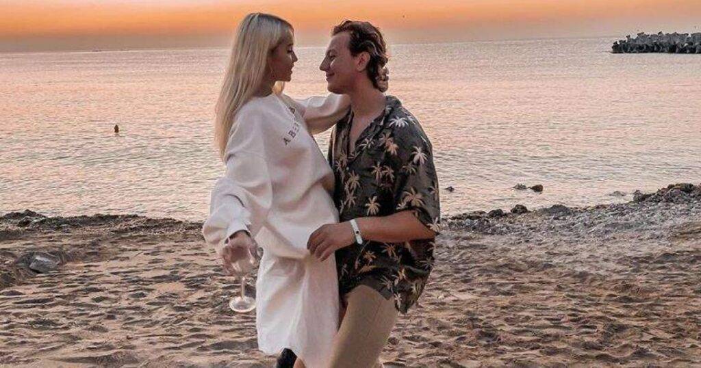 Carmen Grebenișan și Alex Militaru au decis când va avea loc cununia civilă. Ce pretenții au de la invitați