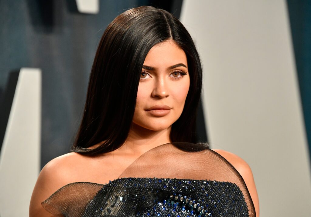 Kylie Jenner confirmă că va deveni mamă pentru a doua oară la 24 de ani! Vedeta a făcut anunțul