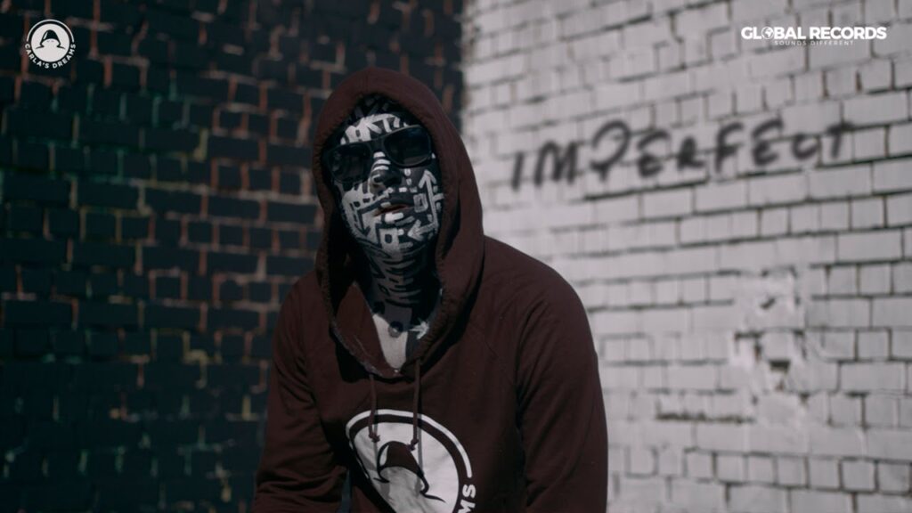 Motivul pentru care Carla's Dream a refuzat să-și dezvăluie identitatea până acum