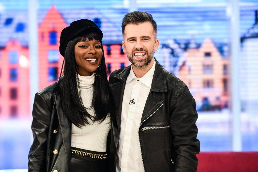 Florin Ristei și Naomi Hedman, de pe scena de la „X Factor”, la ei acasă. Cum a început și cum decurge totul