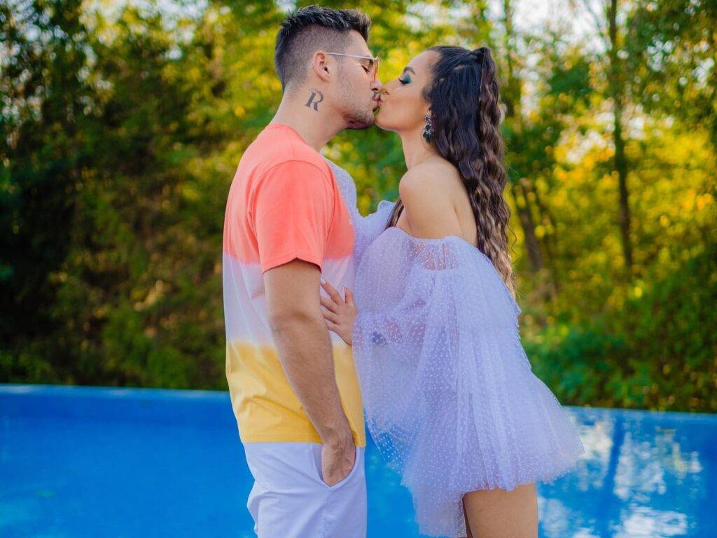 Alexia Eram și Mario Fresh, cuplu inedit de Halloween. Cum s-au costumat cei doi tineri îndrăgostiți