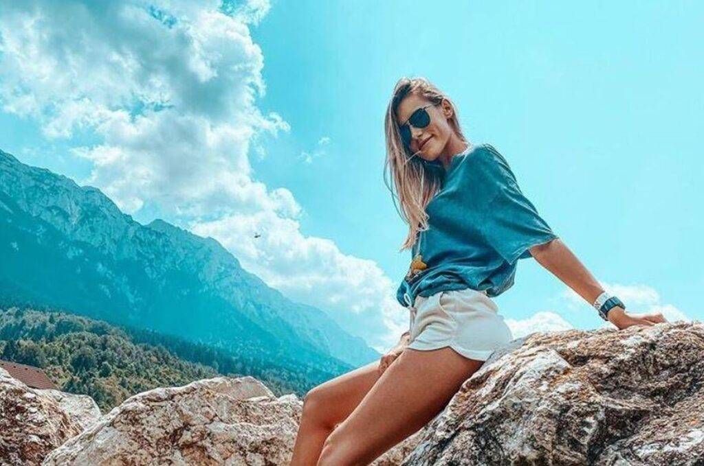 Gabriela Prisăcariu, supărată de răutatea fanilor din mediul online ce se leagă de silueta sa. Ce a avut să le spună