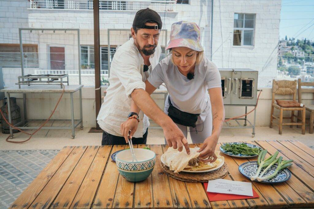 Care sunt cele mai mari greșeli făcute de Cosmin Natanticu în Asia Express! Trăiește cu acet regret