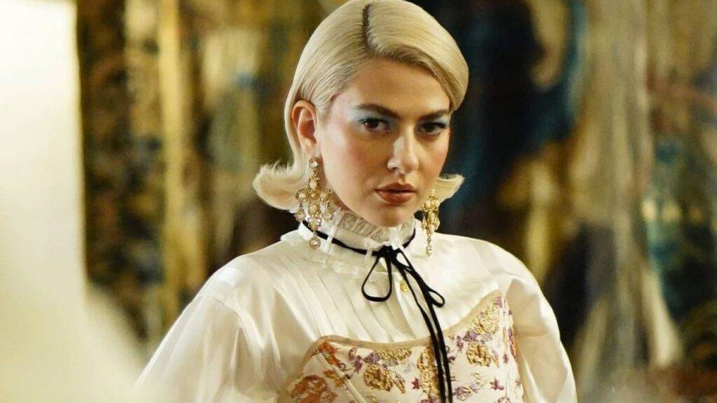 Lidia Buble dă de înțeles că nu ar mai forma un cuplu cu Harlys Beccera. Ce anunț a făcut artista în social media