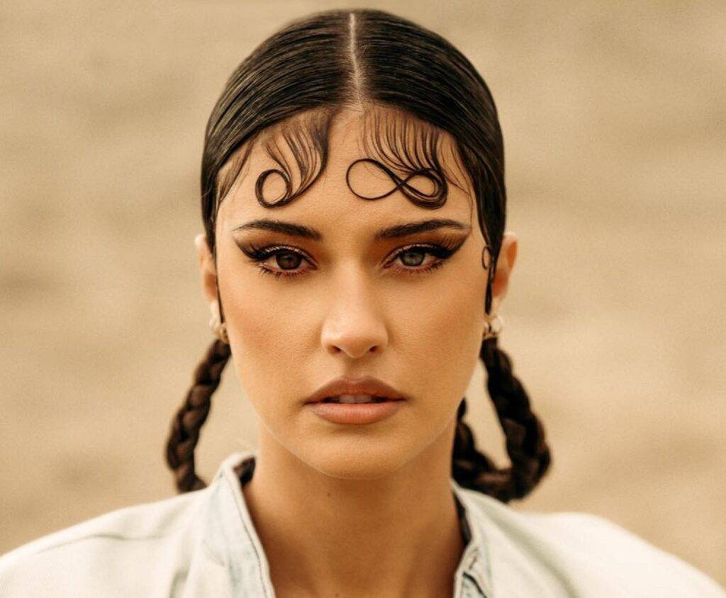 Antonia a aflat de moartea bunicului său, în timp ce se afla la un concert! Cum a reacționat iubita lui Alex Velea