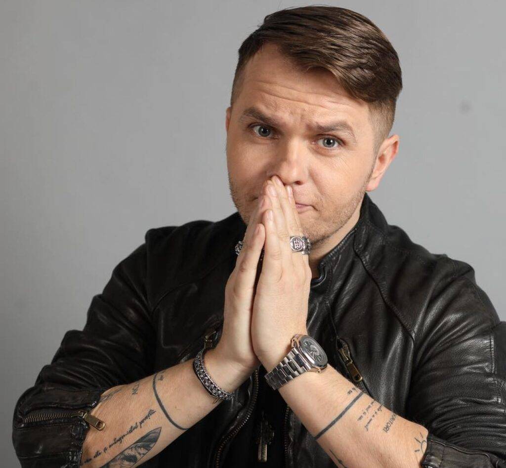 Codin Maticiuc a cheltuit mai mulți bani decât a produs. A fost acuzat că stă pe banii tatălui, dar are propria sa avere