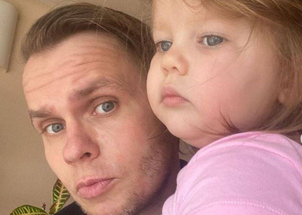 Codin Maticiuc, un tată cu adevărat exemplar. Are 2 copii, dar și-l dorește deja și pe al treilea