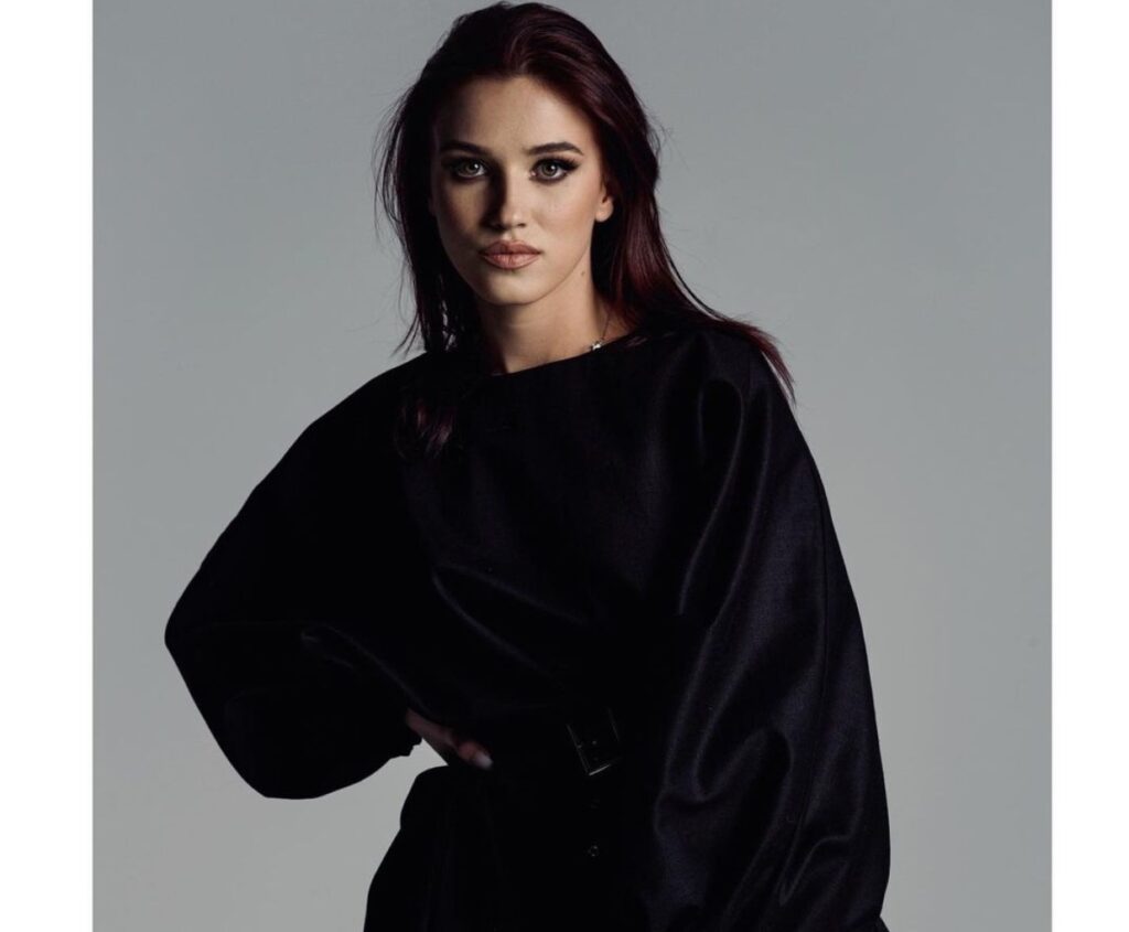 Cum arăta o zi de Crăciun din copilăria Ioanei Ignat. Petrecea tot timpul alături de familia sa