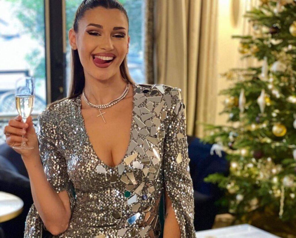 Cum și-a sărbătorit Alina Eremia ziua de naștere. Artista a postat fotografii din cea mai specială zi a ei