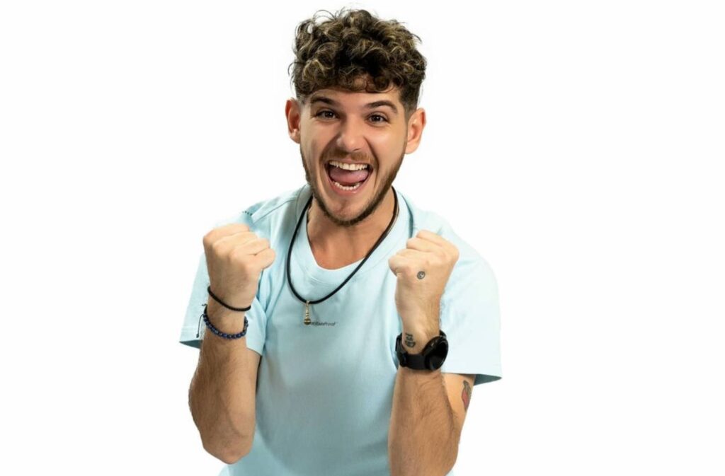 După ce s-a spus că Lidia Buble l-ar vrea ca partener, Cuza de la „Asia Express” recunoaște că nu are iubită