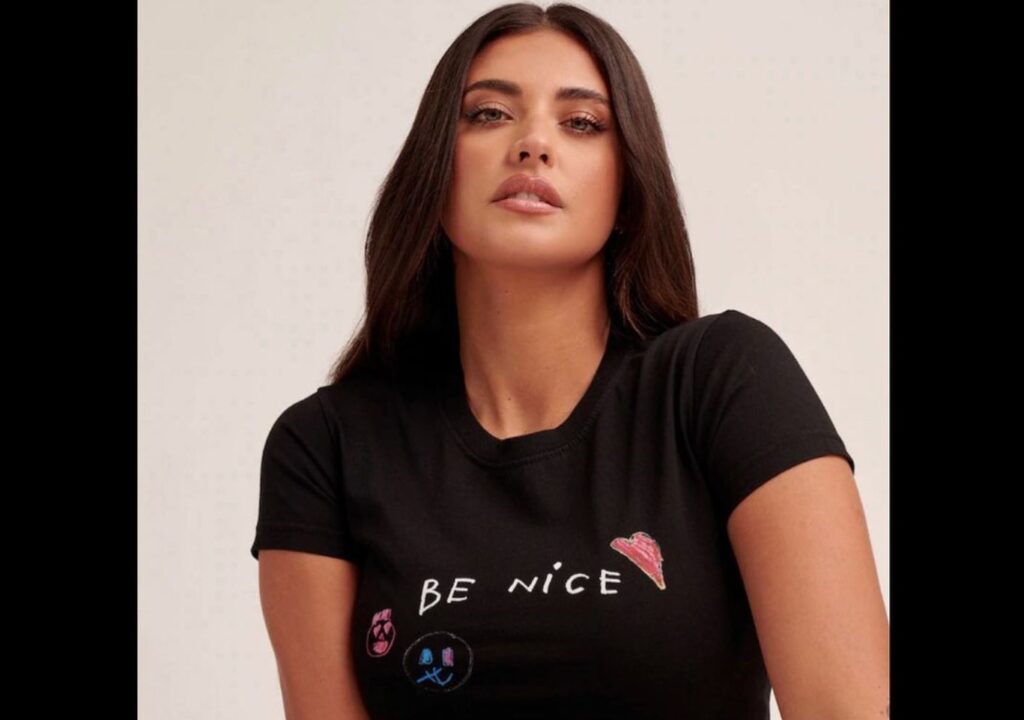 Antonia își sfătuiește urmăritorii să nu-și posteze toată viața privată în social media „Măcar găsiți un echilibru”