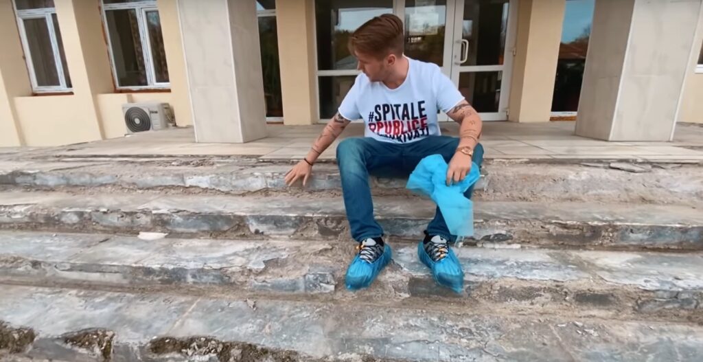 Codin Maticiuc și Fundația Metropolis vor să înceapă renovarea Spitalului Municipal Curtea de Argeș