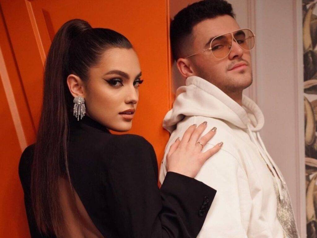 Cum au fost Mario Fresh și Alexia Eram primiți în camera lor de hotel, în vacanța din Dubai