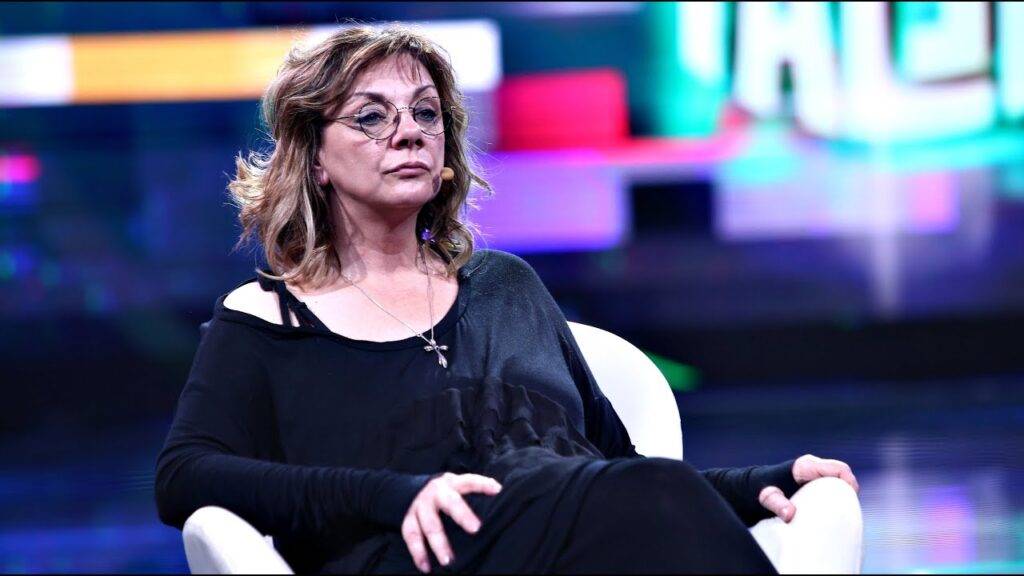 Pe cine va avea Carmen Tănase alături în cea mai specială zi pentru ea. Actrița împlinește astăzi 61 de ani