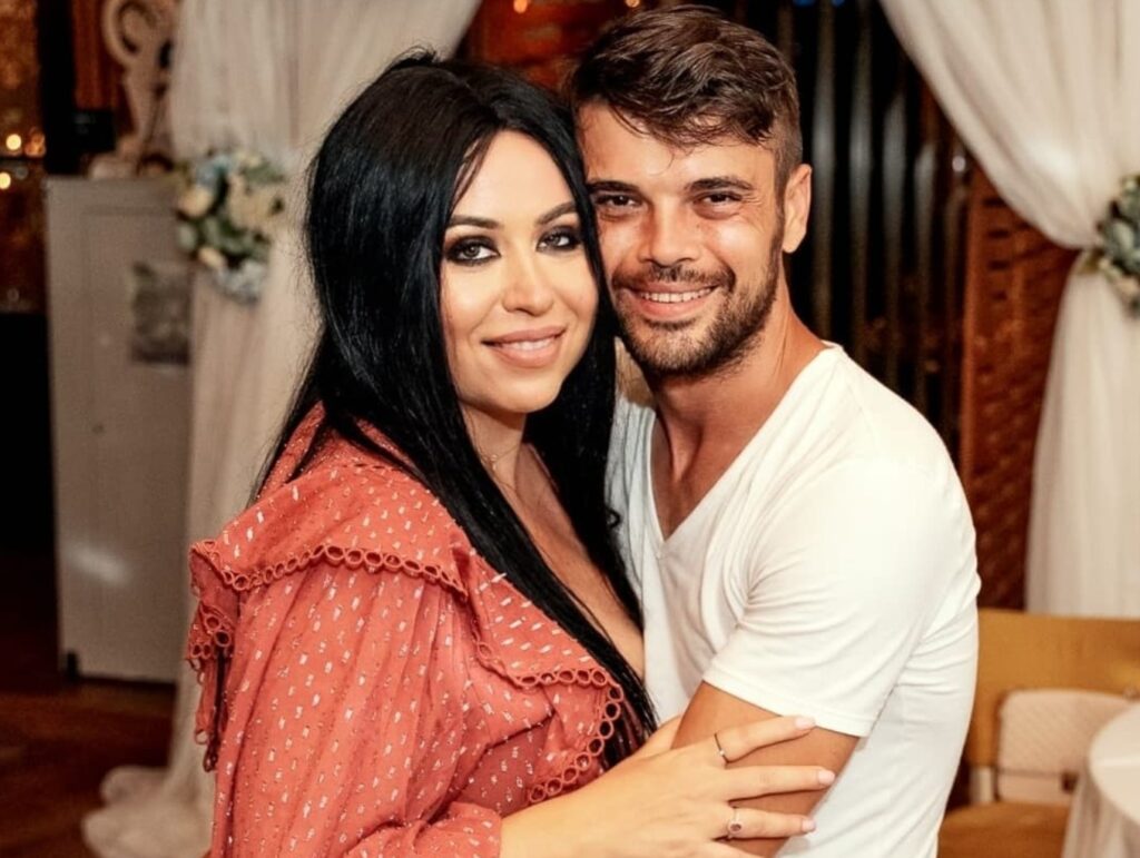 Oana Roman, mesaj de dragoste pentru Marius Elisei, la 9 ani de când au început relația. Ce i-a scris aceasta