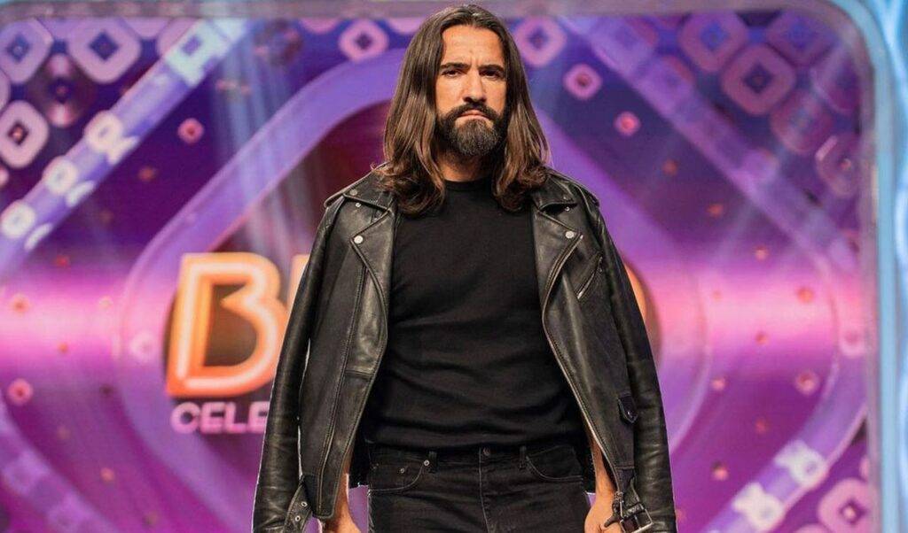 Tibi Clenci are o relație foarte frumoasă și apropiată cu sora soției, cumnata lui. Merg împreună peste tot