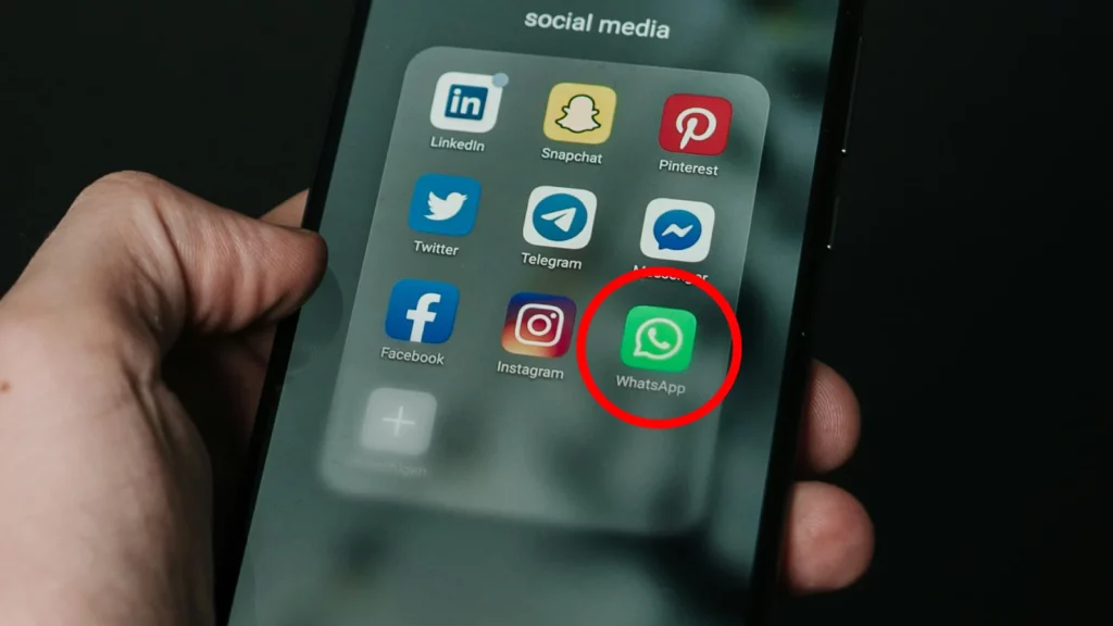 WhatsApp anunță funcția mult așteptată! Transfer de fișiere și gestionare a actualizărilor în noile actualizări